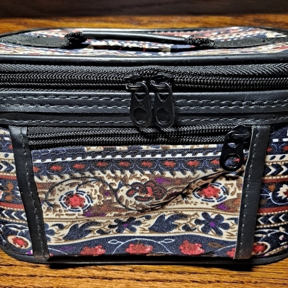 Travel Train Makeup Case Elephant Print NWOT - Picture 7 of 9